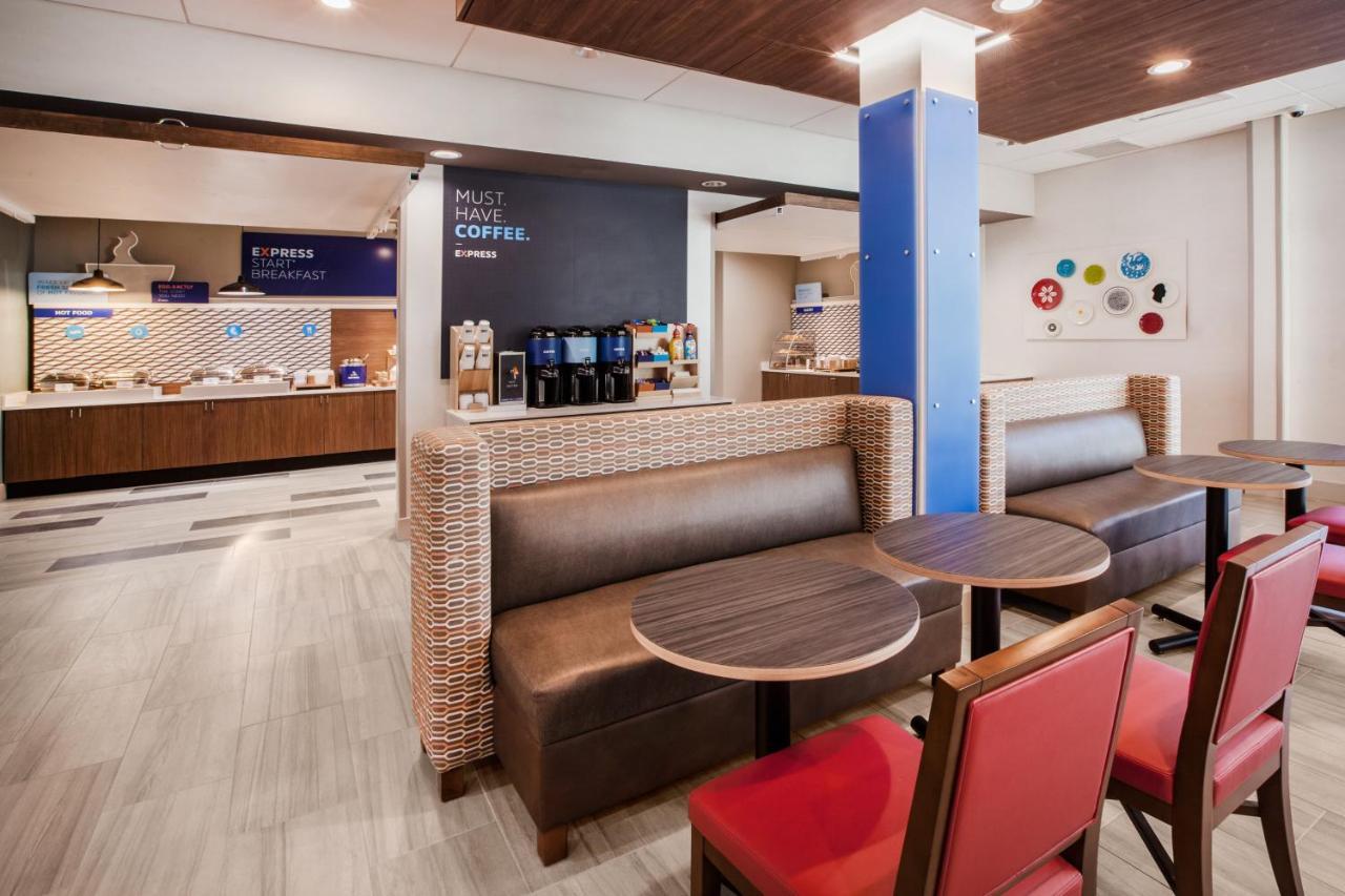 Holiday Inn Express & Suites - Parsons By Ihg ภายนอก รูปภาพ